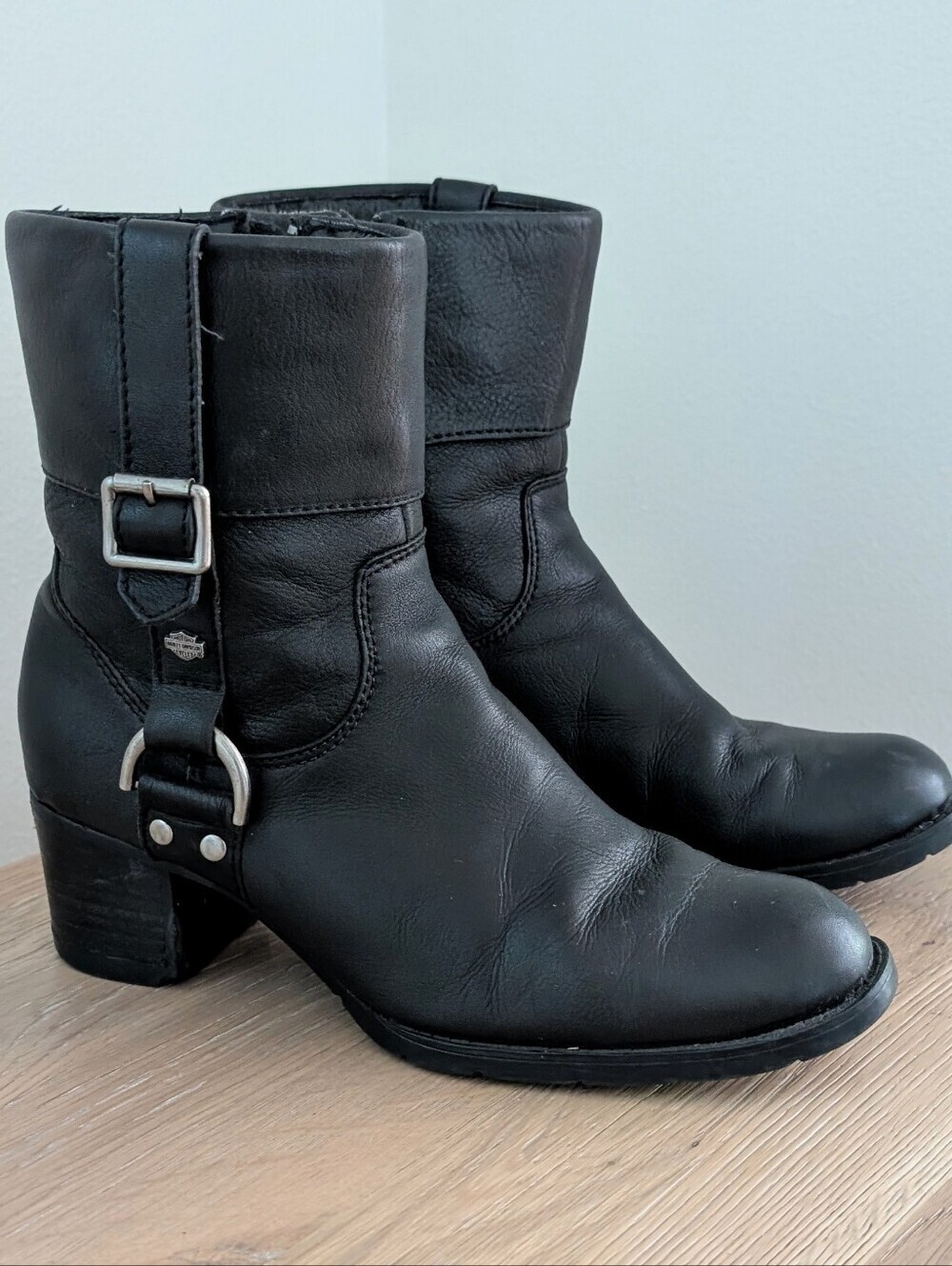 Vintage Harley-Davidson Leather Buckle Logo Mid-Calf Ankle Boots In Black - 8
